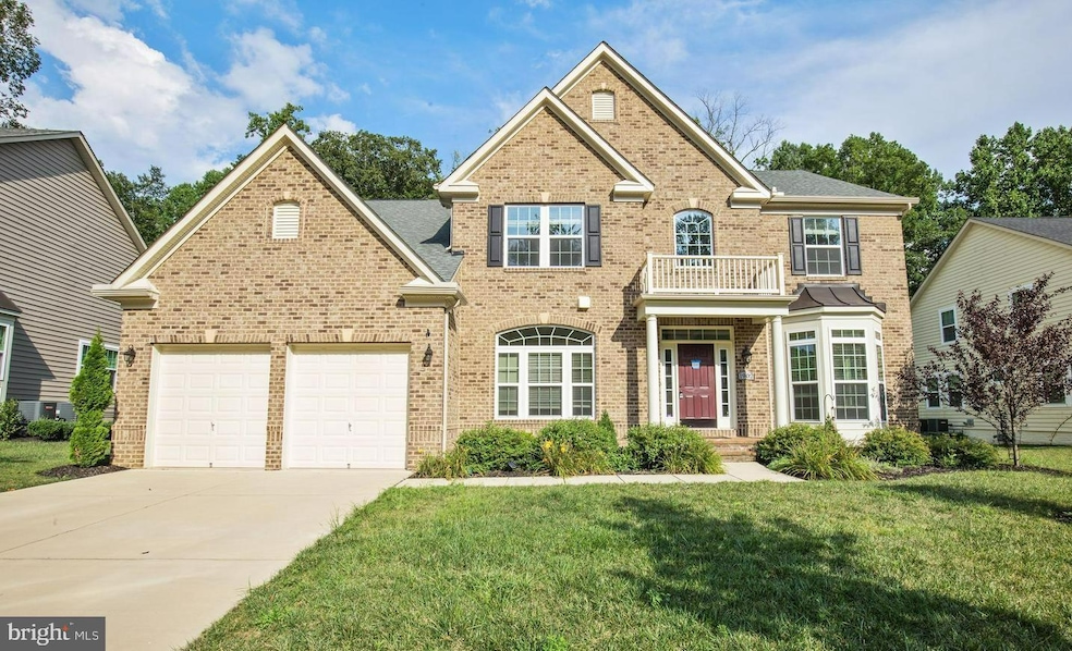 1902 Lake Forest Dr, Upper Marlboro, MD 20774 - photo 1