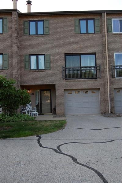 This townhouse is one of few to have an integral g