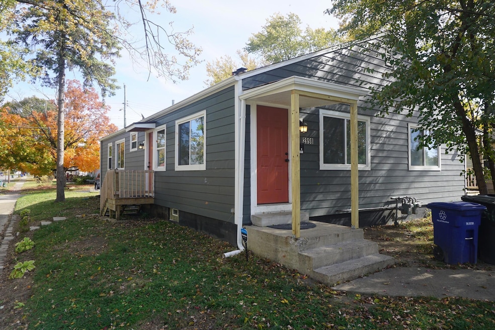 2896-2898 McGuffey Rd, Columbus, OH 43224 - photo 1