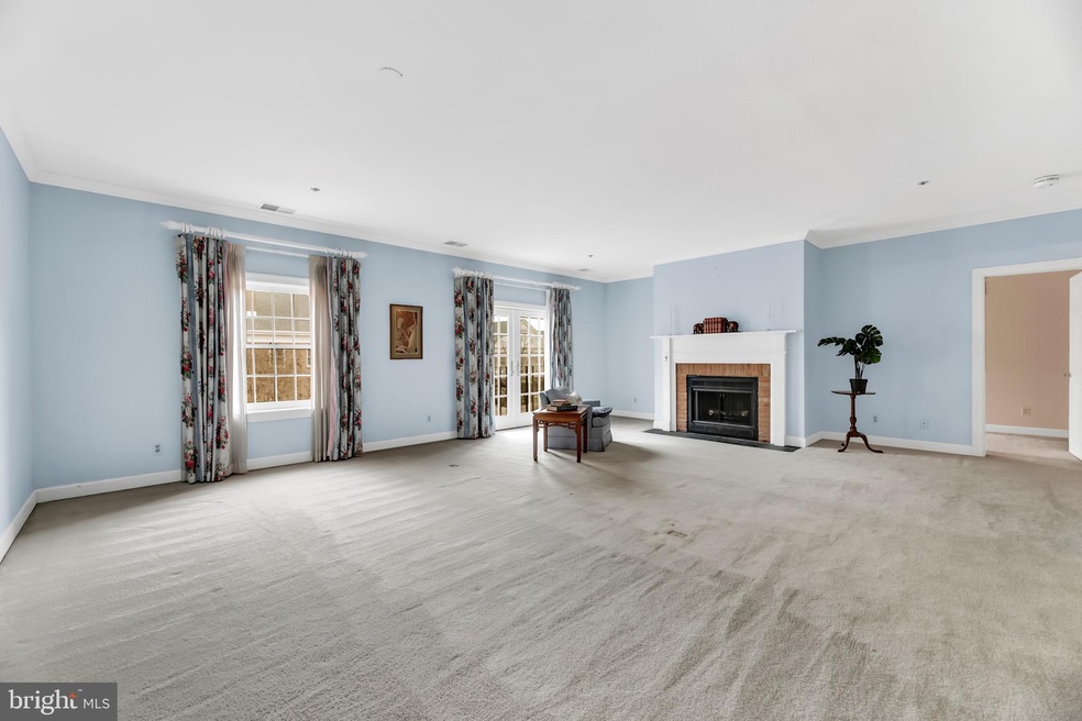 202 Brightwood Club Dr, Lutherville Timonium, MD 21093 - photo 1