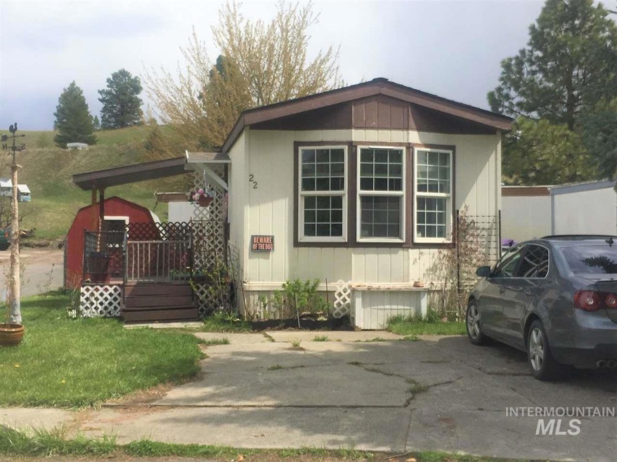 520 Empire Ln unit 22, Moscow, ID 83843 - photo 1