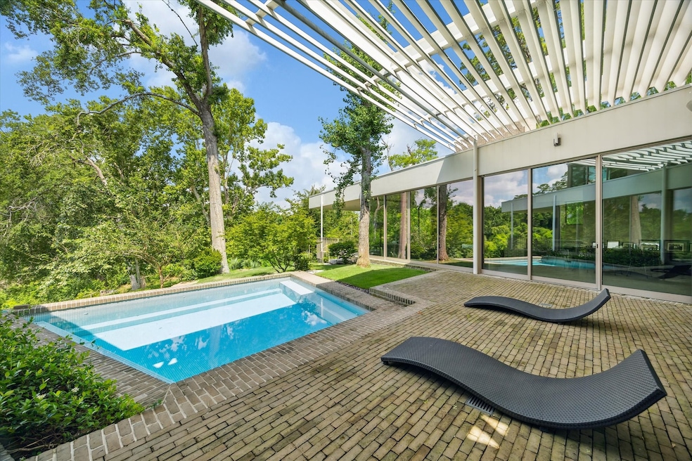 For Rent $20,000/month