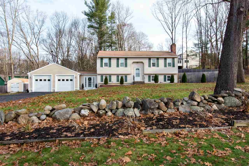 10 Benjamin Rd, Stratham, NH 03885 - photo 1