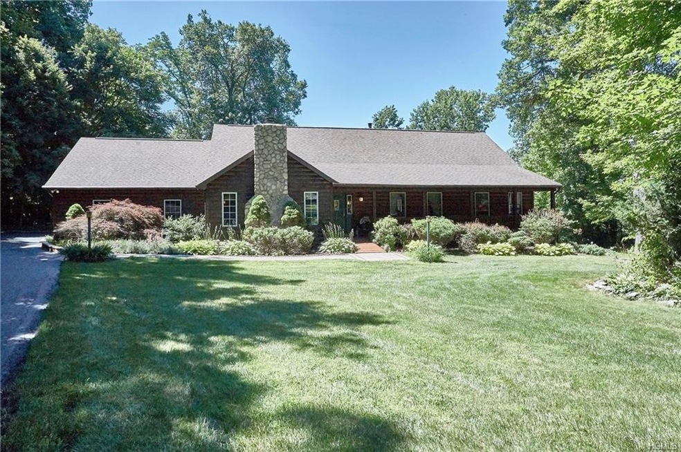 41 Paradise Ln, Warwick, NY 10990 - photo 1