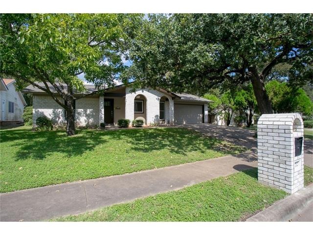 This home has easy access to Mopac and 183