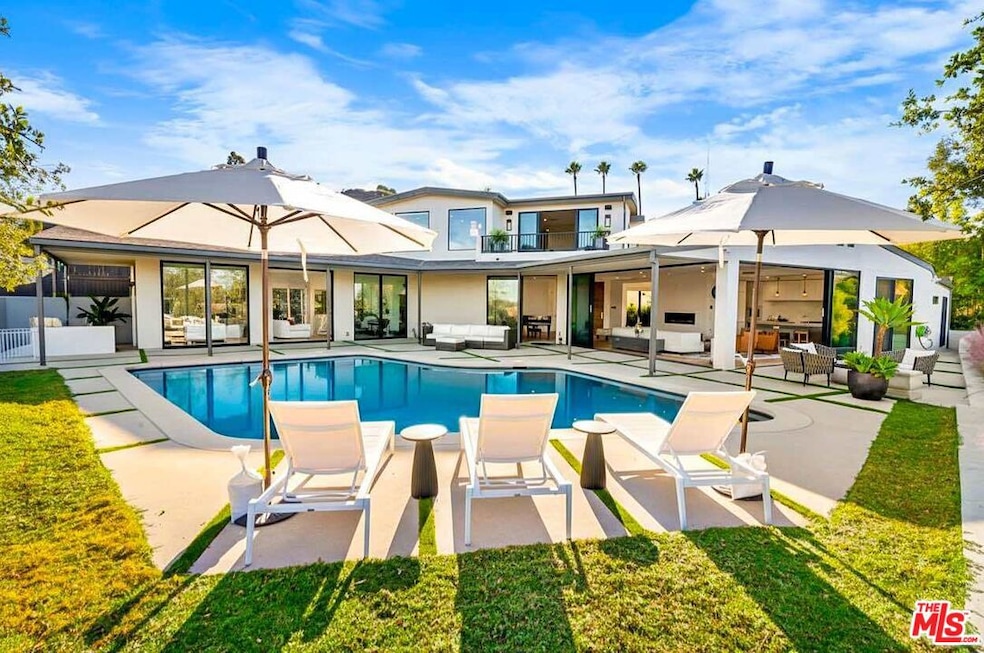 8545 Charl Ln, Los Angeles, CA 90046 - photo 1