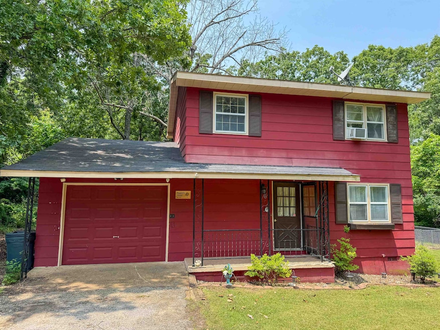 For Sale $135,000 • Co-Listing Agent