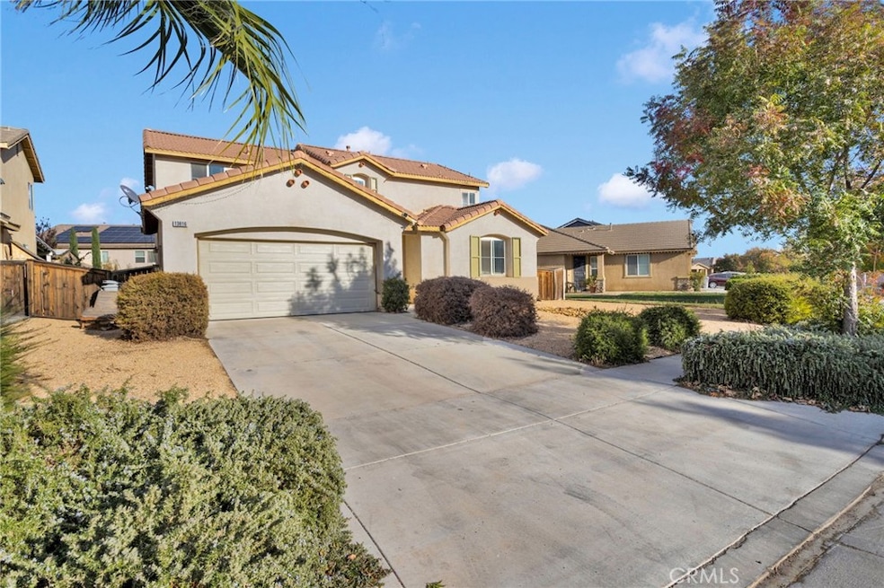 13816 Grant Way, Oak Hills, CA 92344 - photo 1
