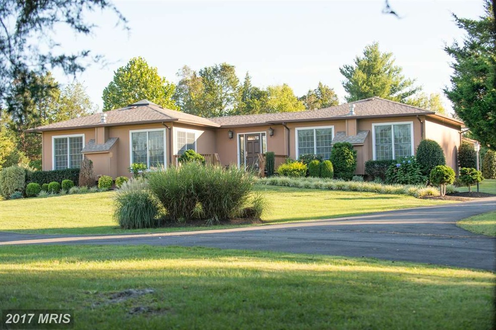 18530 Lee Hwy, Warrenton, VA 20186 - photo 1