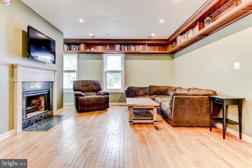 730 11th St NE unit 402, Washington, DC 20002 - photo 1