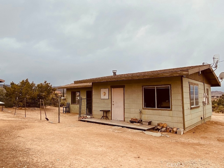 59159 Los Coyotes Dr, Yucca Valley, CA 92284 - photo 1