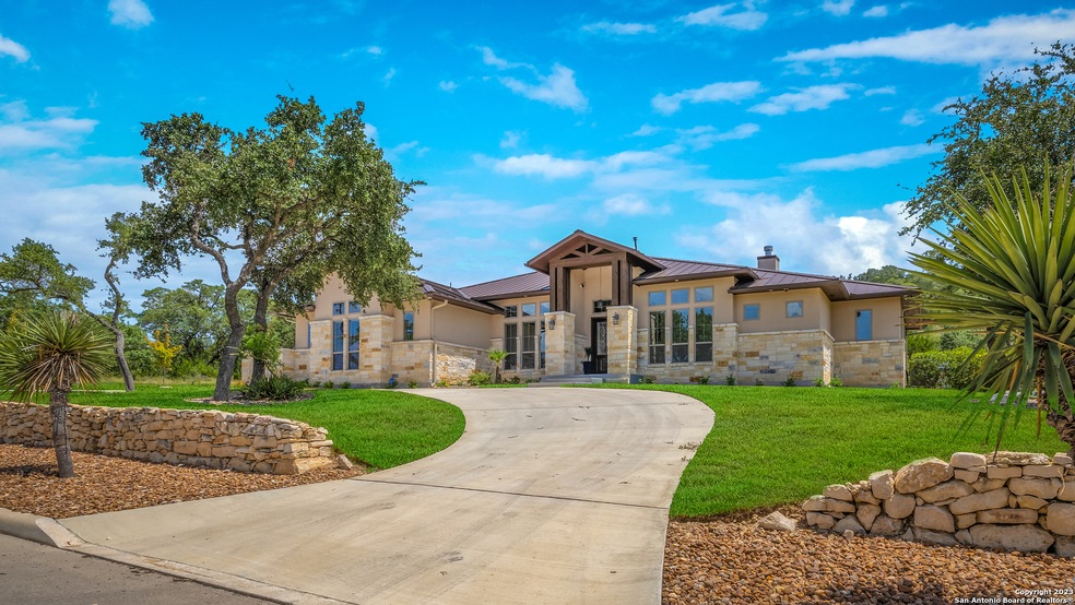 10542 Kendall Canyon, San Antonio, TX 78255 - photo 1