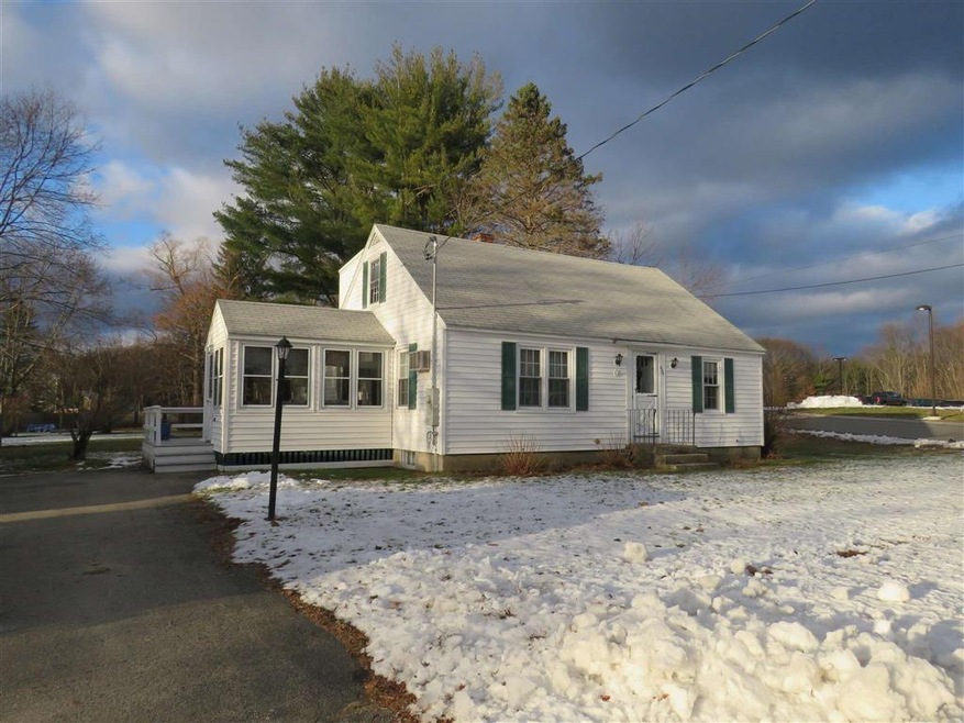 224 S Main St, Newmarket, NH 03857 - photo 1