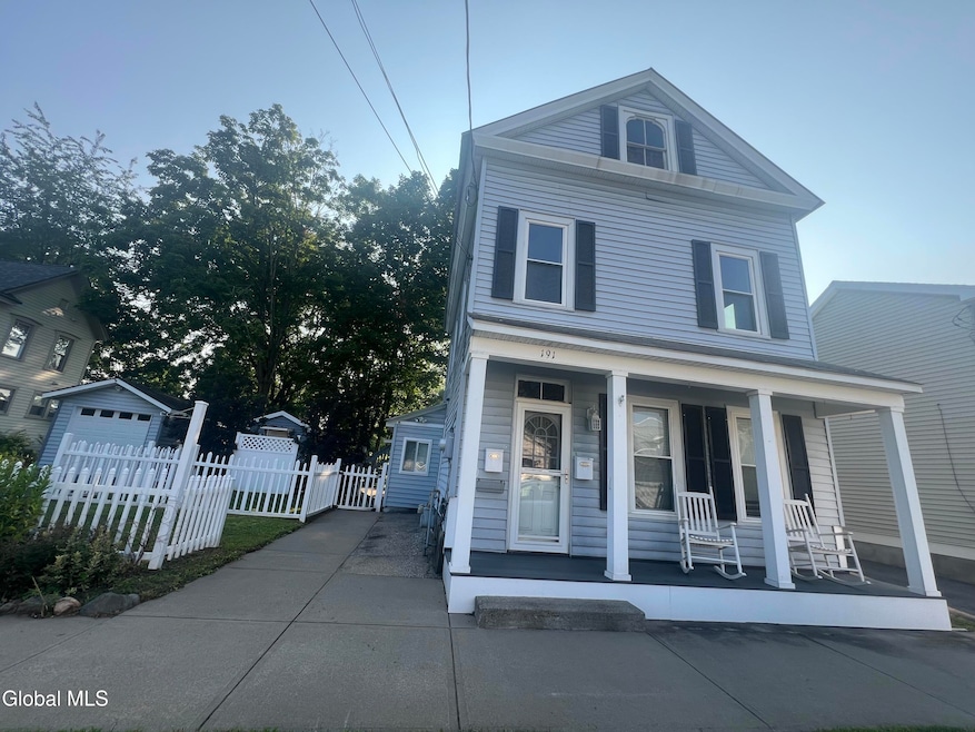 For Rent $1,800/month