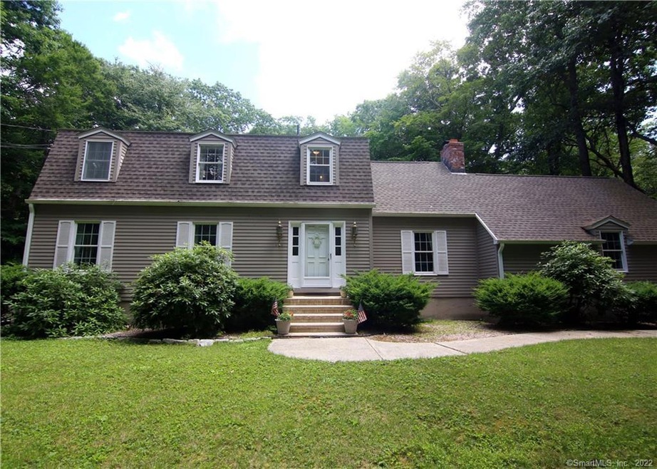 445 Northwood Dr, Guilford, CT 06437 - photo 1