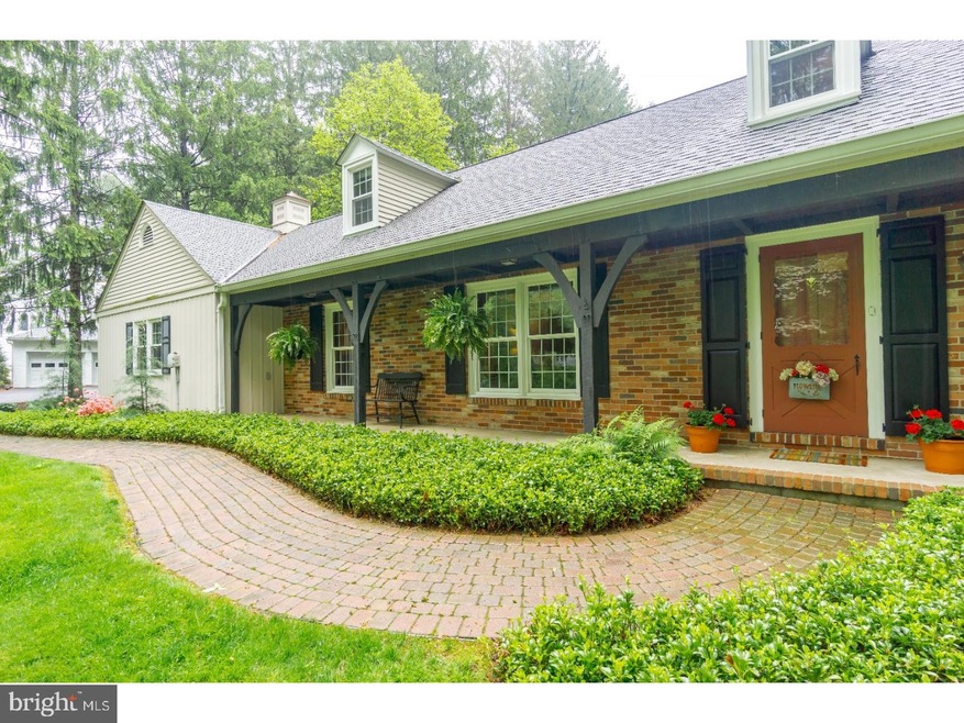 210 W Locust Ln, Kennett Square, PA 19348 - photo 1