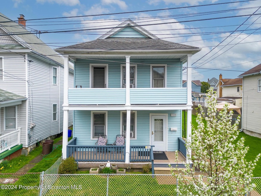 320 N Garfield Ave, Scranton, PA 18504 - photo 1