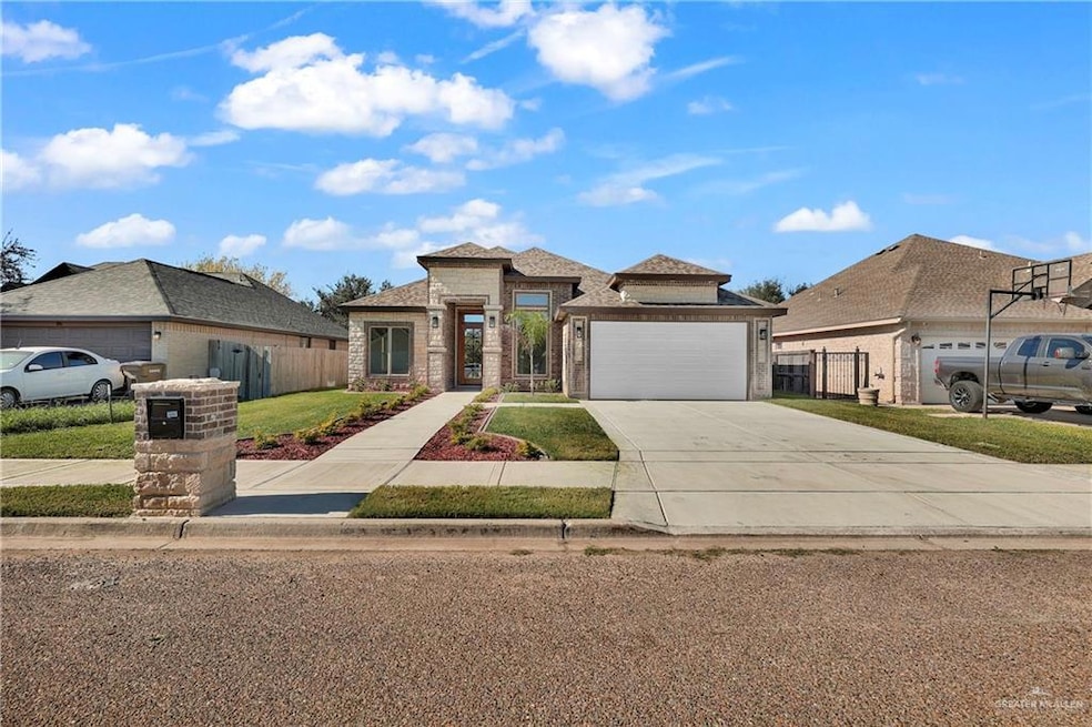 1407 N Lookout Dr, Edinburg, TX 78541 - photo 1