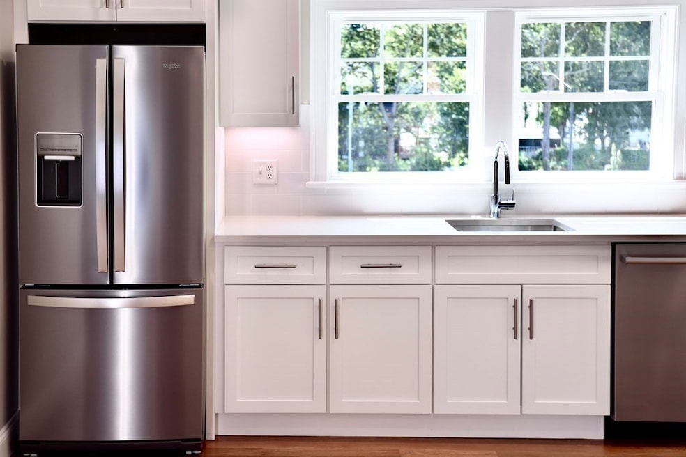 35 Chestnut St unit 3, Wakefield, MA 01880 - photo 1