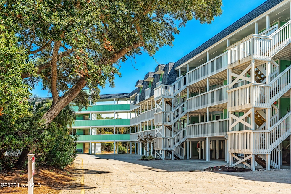 039-2304SurfriderCircle-C-KureBeach-NC-2