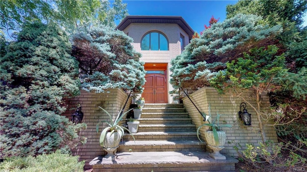 4 Crestview Terrace, Monsey, NY 10952 - photo 1