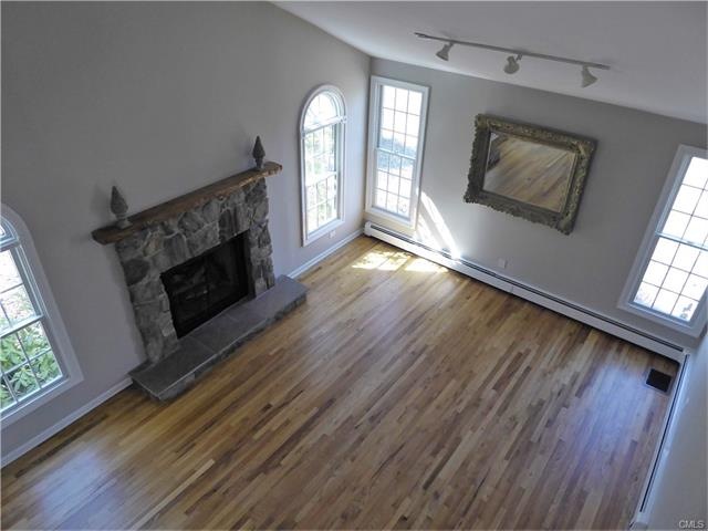 68 Parmalee Hill Rd, Newtown, CT 06470 - photo 1