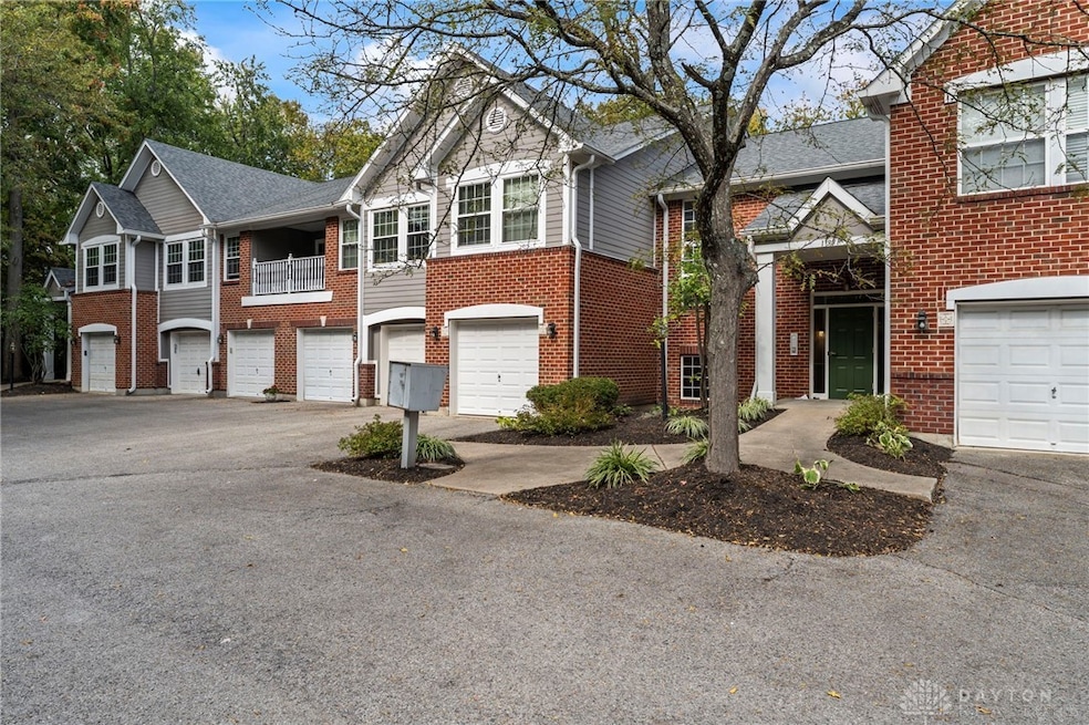 11971 Olde Dominion Dr unit 7, Cincinnati, OH 45249 - photo 1