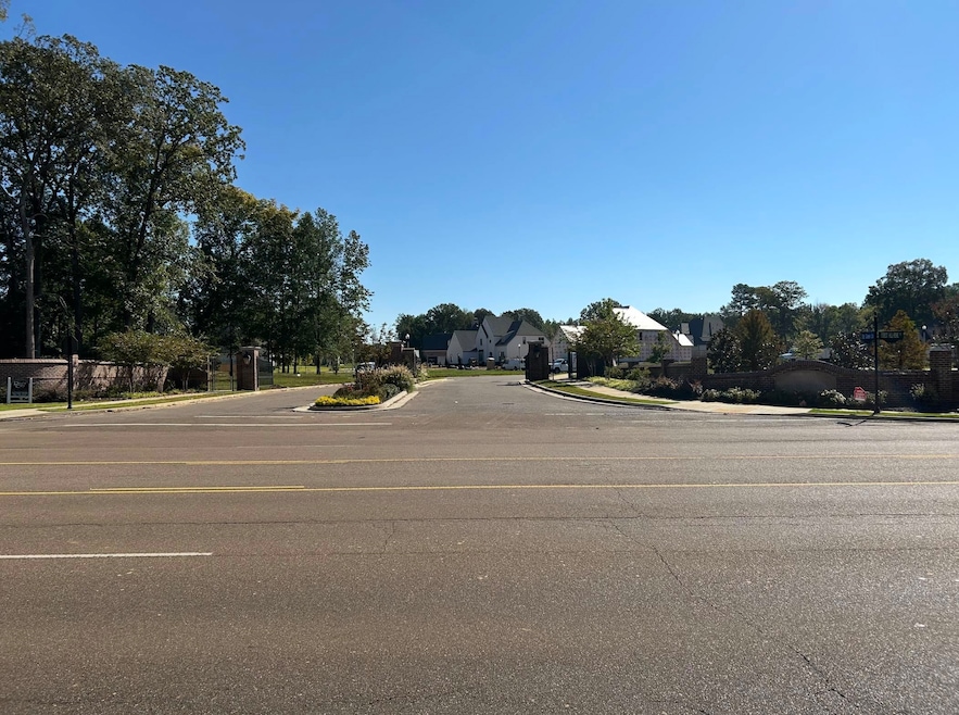 9086 Old Green Ln, Germantown, TN 38138 - photo 1