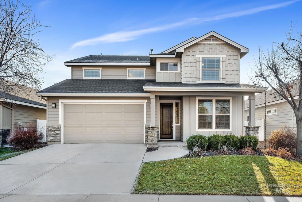 Sold • Co-Listing Agent