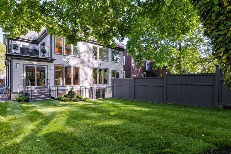 19 Fayette St unit two, Cambridge, MA 02139 - photo 1