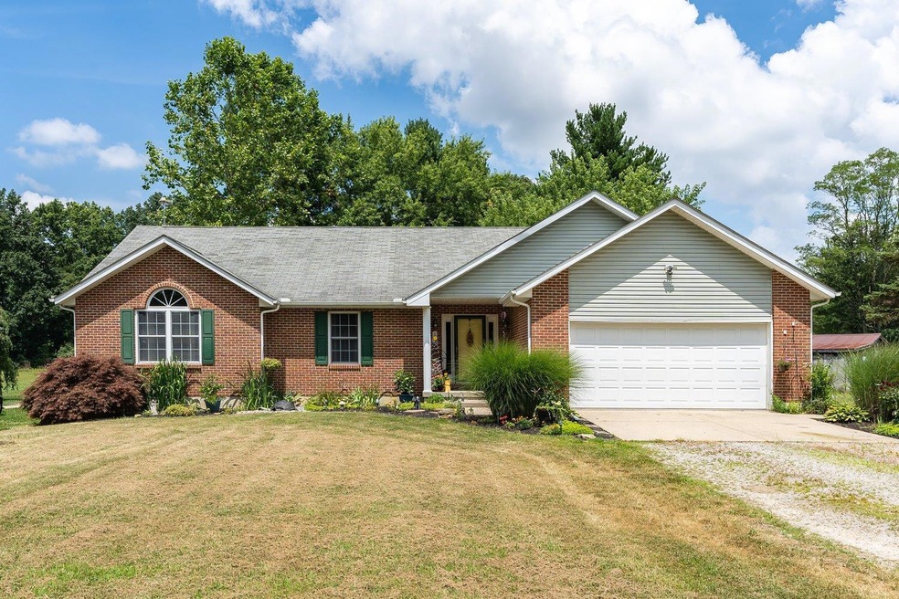 1601 Lorelei Dr, Fayetteville, OH 45118 - photo 1