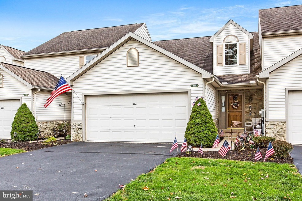 444 Hill St, Mount Joy, PA 17552 - photo 1