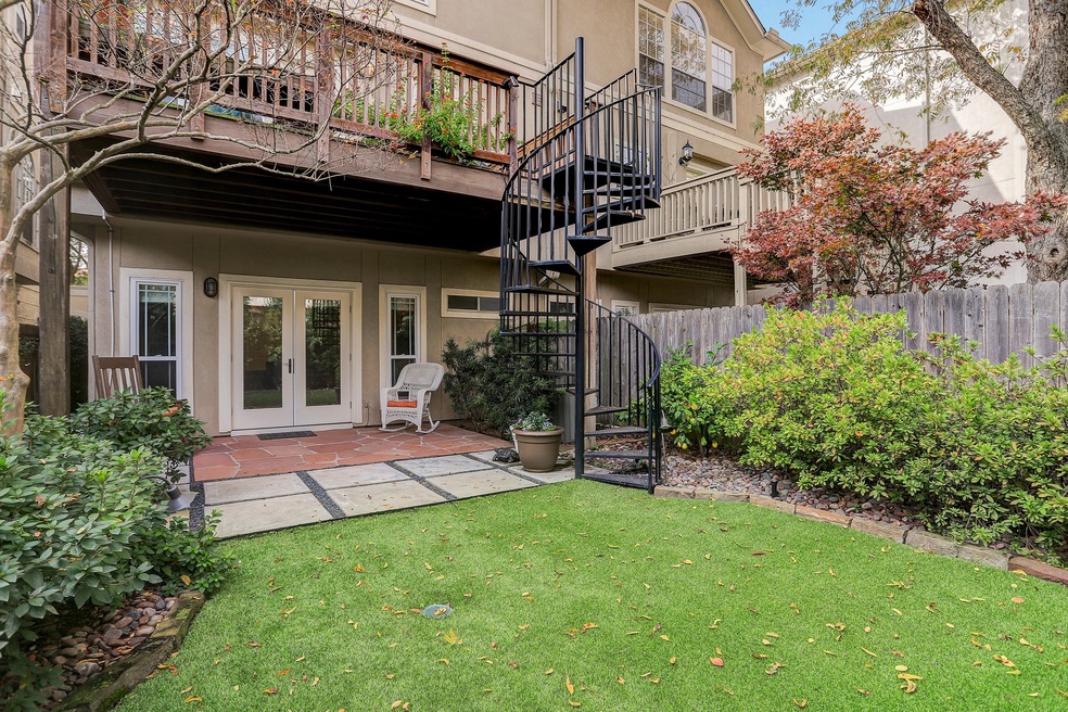 1805 Woodhead St unit B, Houston, TX 77019 - photo 1