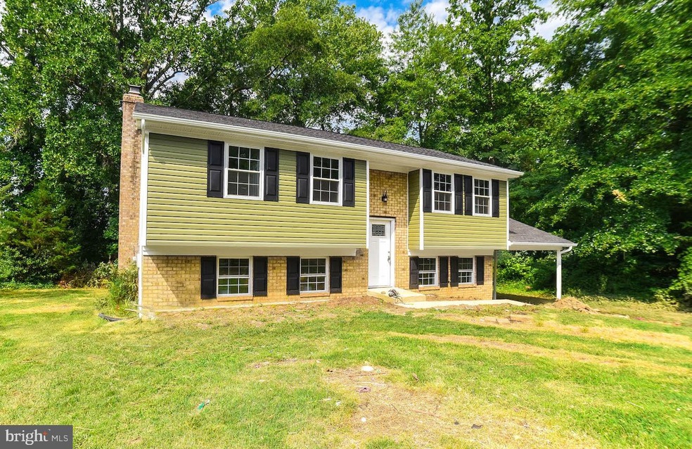 40135 Beach Dr, Mechanicsville, MD 20659 - photo 1