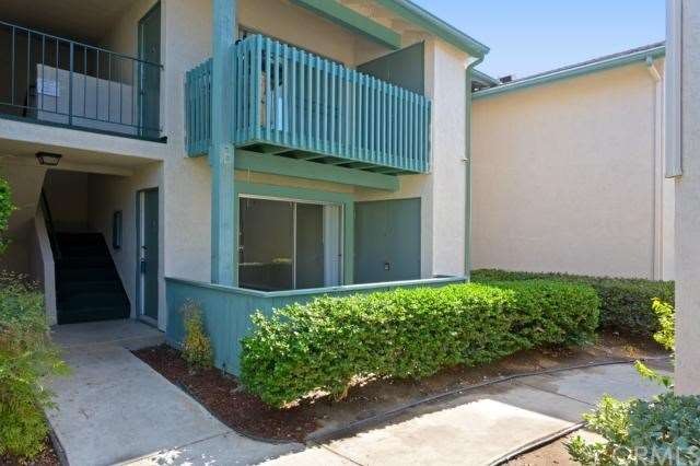 Newly Remodeled Two Bedroom Condominium!