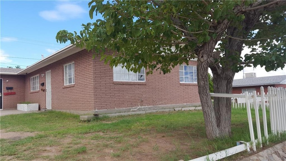 26172619 Sacramento Ave, El Paso, TX 79930 - photo 1
