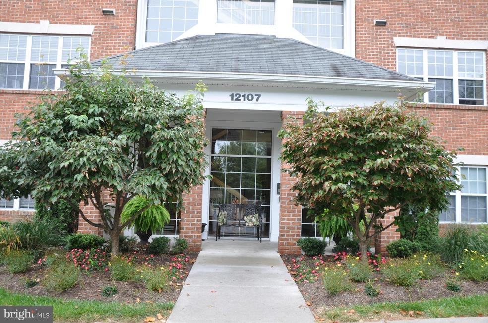 12107 Tullamore Ct unit 201, Lutherville Timonium, MD 21093 - photo 1
