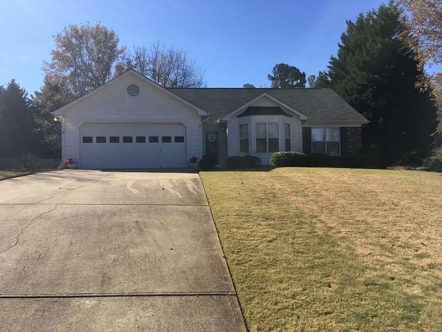 6135 N Star Dr, Flowery Branch, GA 30542 - photo 1