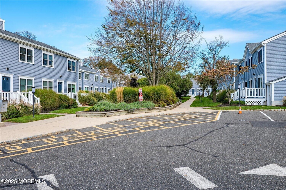 For Rent $2,600/month • Co-Listing Agent