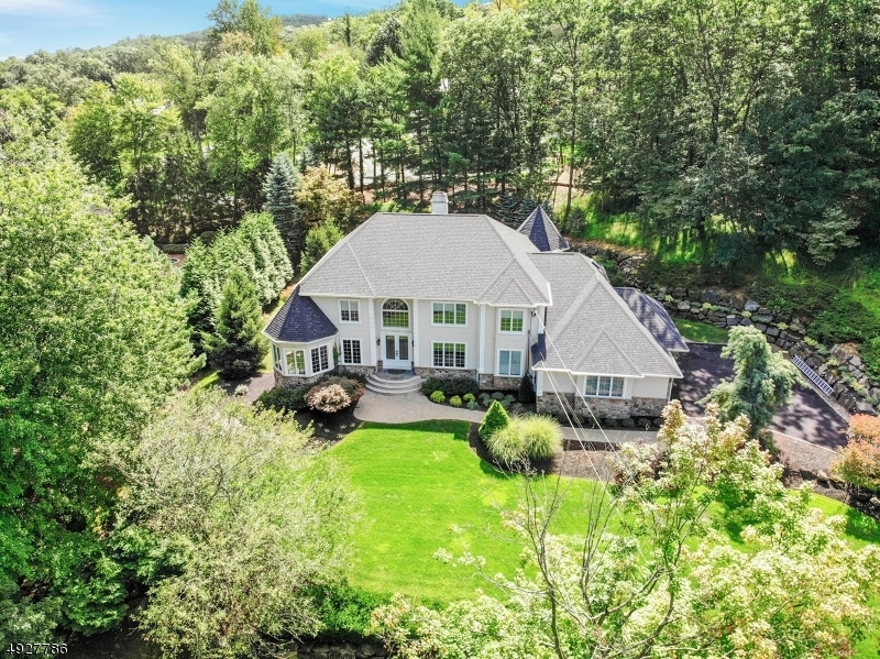 950 Scioto Dr, Franklin Lakes, NJ 07417 - photo 1