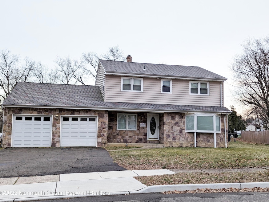 10 Warren Ct, Old Bridge, NJ 08857 - photo 1
