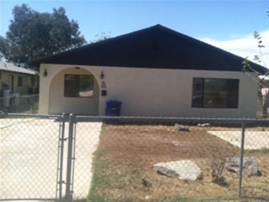 124 N 13th Ave, Yuma, AZ 85364 - photo 1