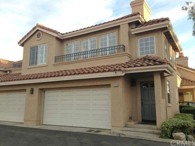 Welcome home.  Beautifully upgraded end unit.
