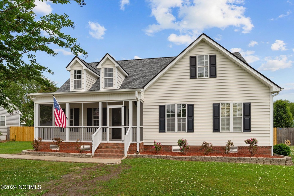 725 Addington Dr, Winterville, NC 28590 - photo 1