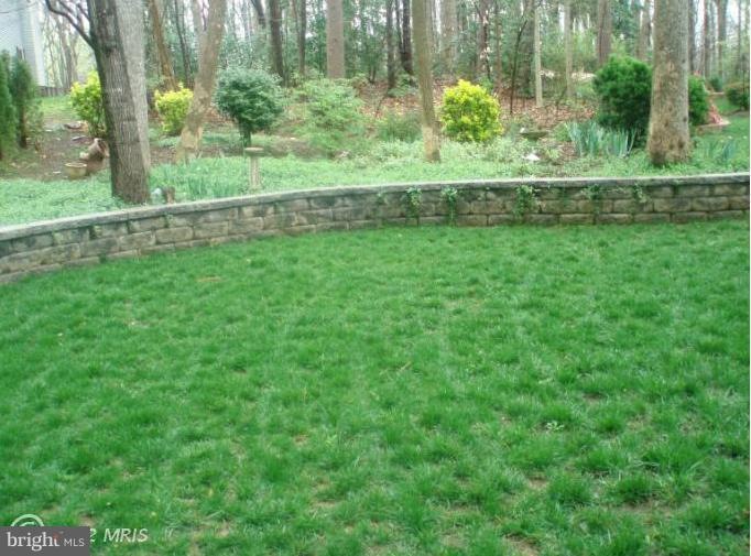 15000 Woodglen Ct, Dumfries, VA 22025 - photo 1