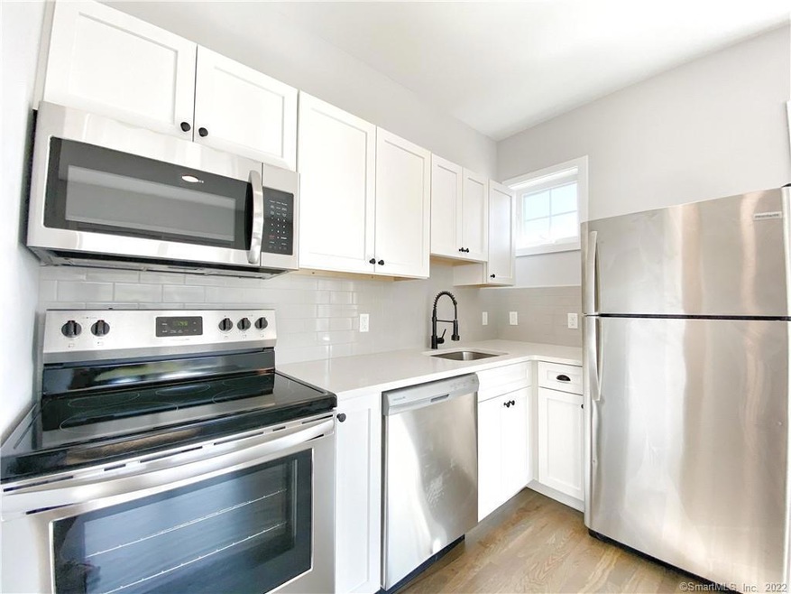 4 Berkeley St unit 5, Norwalk, CT 06850 - photo 1