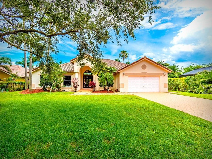 1012 Pine Branch Ct, Weston, FL 33326 - photo 1