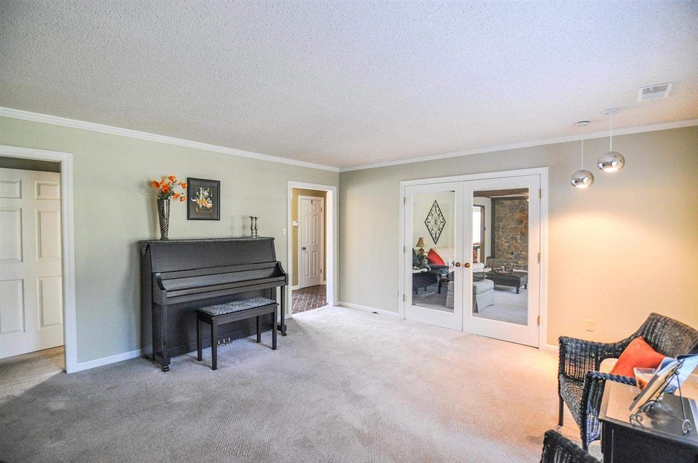 Currently used as the music room. It features Fren