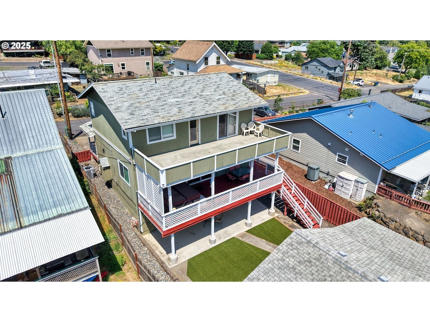 For Sale $975,000 • Co-Listing Agent