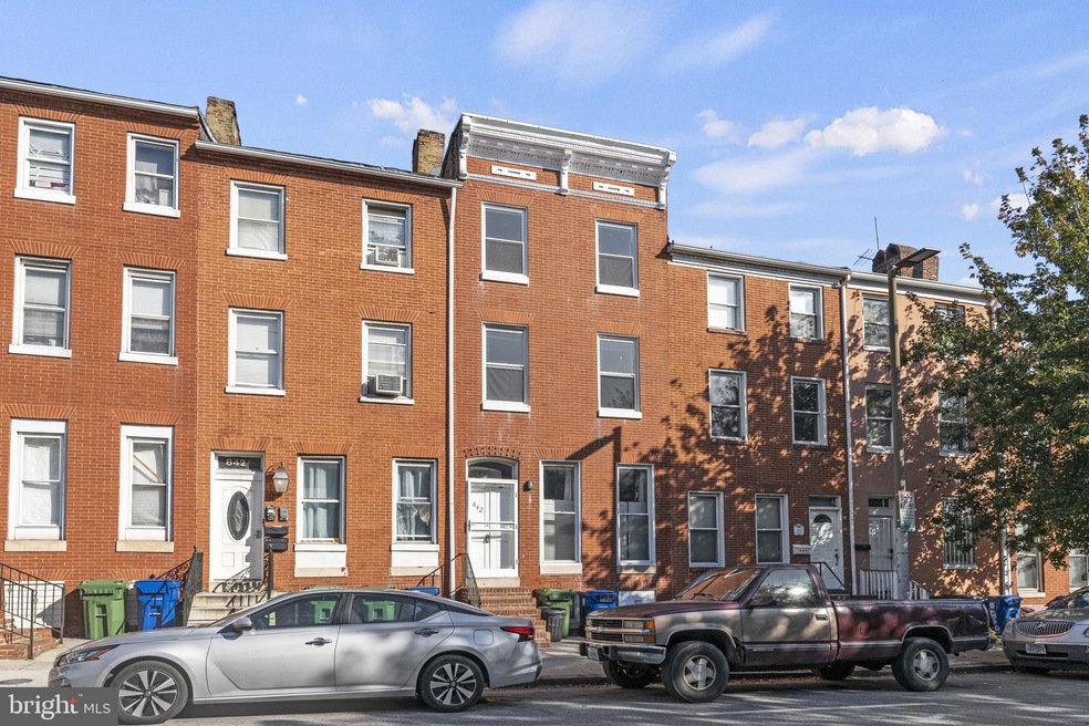 842 W Lombard St, Baltimore, MD 21201 - photo 1